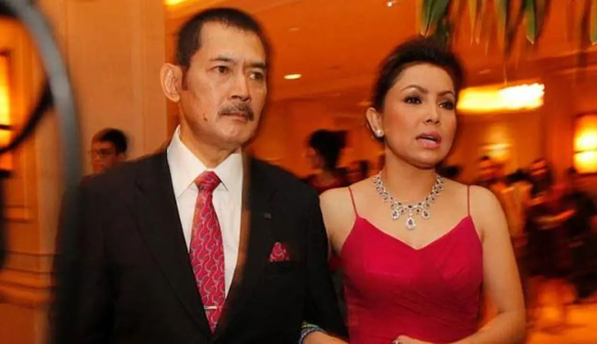 Perayaan ulang tahun pernikahan yang ke-17 Mayangsari dan Bambang Trihatmodjo itu juga sekaligus acara halal bi halal yang dilakukan keluarga Bambang untuk teman-teman mereka. (dok. Istimewa)