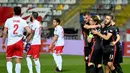 Para pemain Kroasia merayakannya gol mereka ke gawang Malta pada pertandingan Grup H kualifikasi Piala Dunia 2022 di Stadion Rujevica, Rijeka, Kroasia, Selasa (30/3/2021). (Denis LOVROVIC/AFP)