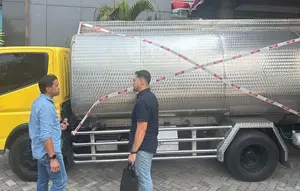 Awal Mula Terbongkarnya 1,5 Juta Batang Rokok Ilegal dalam Truk Tangki Air