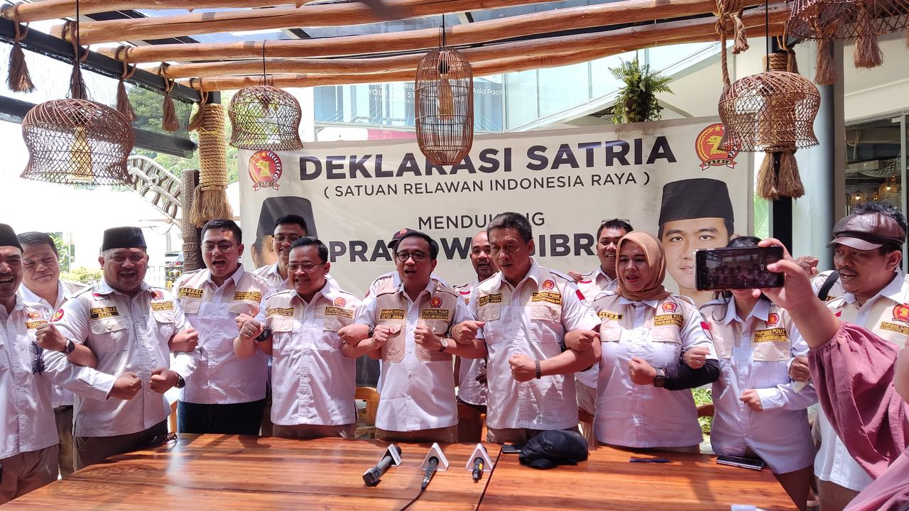 Organisasi sayap Partai Gerindra, Satuan Relawan Indonesia Raya (SATRIA) mendeklarasikan dukungan terhadap pasangan Prabowo Subianto dan Gibran Rakabuming Raka di Pilpres 2024.