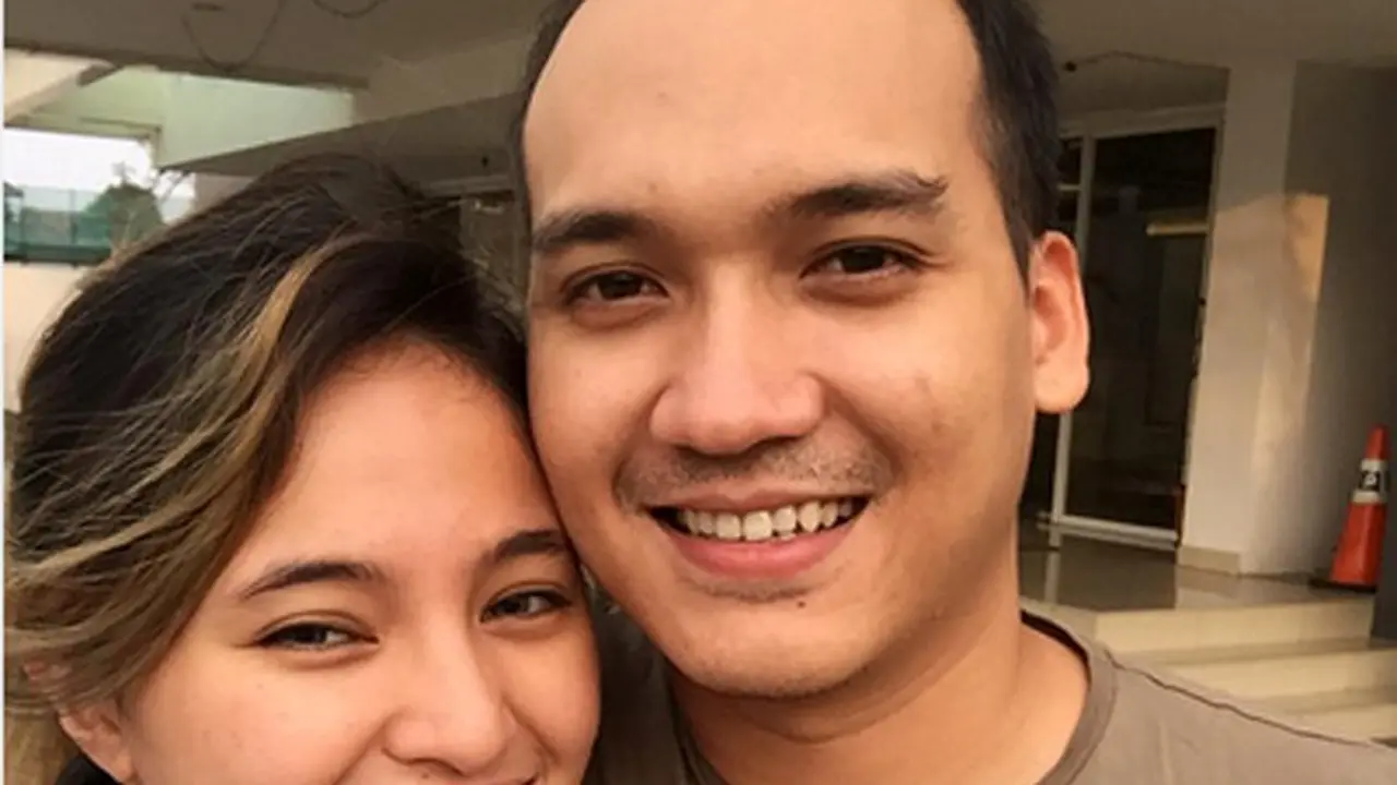 [Bintang] Marshanda dan Egi John