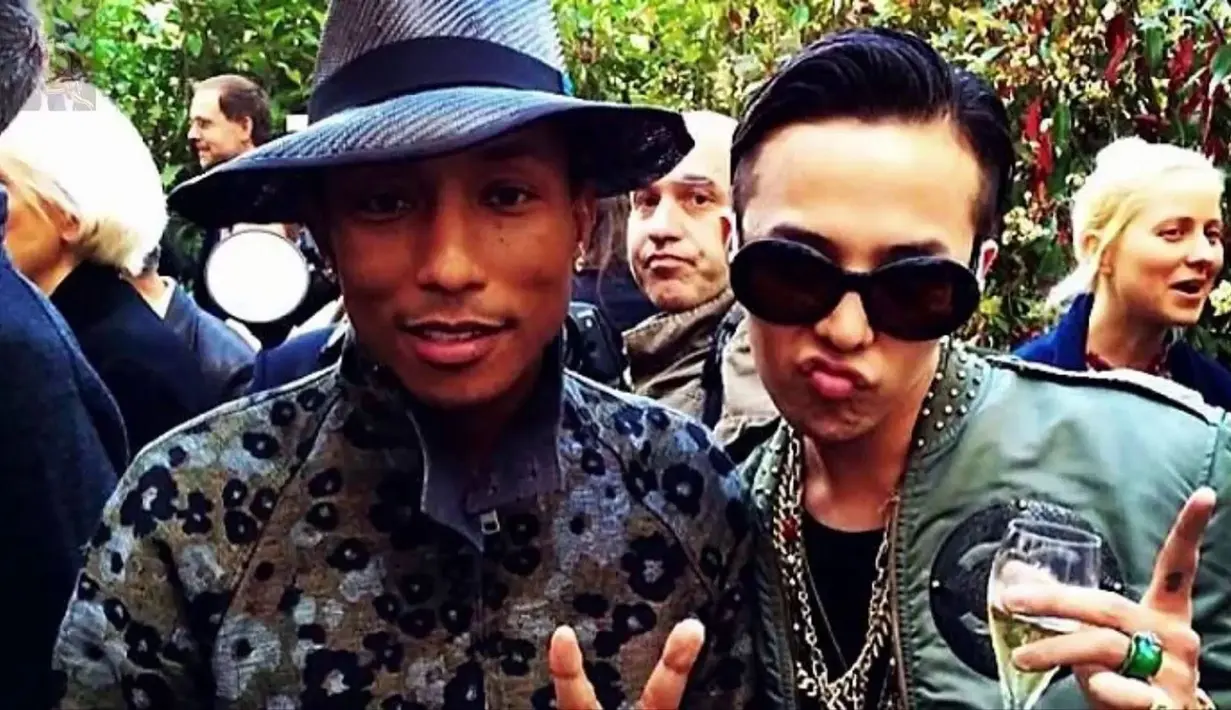 G-Dragon sangat mengidolakan Jay-Z, Rihanna, Blackstreet, JO, Pharrell, Maroon 5, Mondo Grosso, dan 015B. (Foto: koreaboo.com)