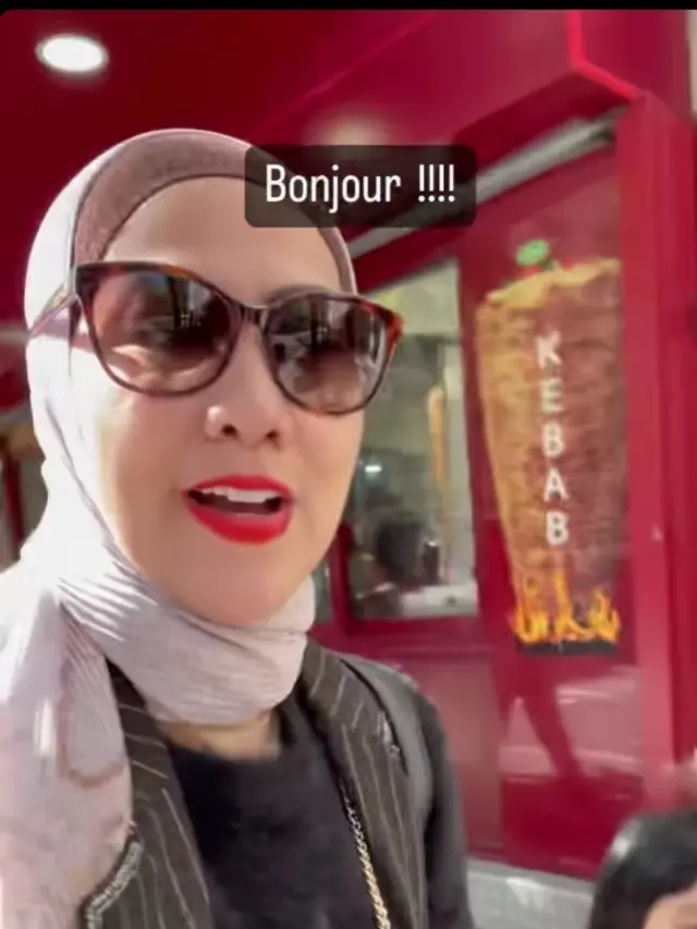 Venna Melinda berlibur di Paris, Prancis bareng Athalla Naufal dan Vania Athabina (Foto: Instagram vennamelindareal)