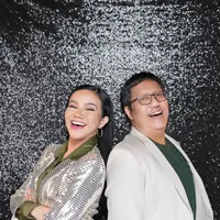 Erwin Gutawa dan Yura Yunita mempopulerkan kembali lagu Tak Kuduga (ist)
