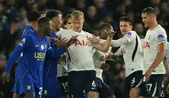 Hasil Liga Iinggris: Tottenham Hotspur Bungkam Chelsea di Stamford Bridge, Cole Palmer Diusir Wasit