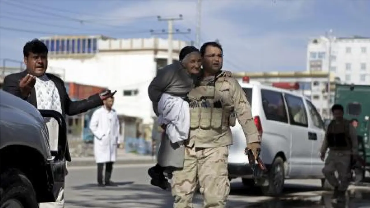 Militan 'Militer' Serang Pengadilan Afghanistan 2 Jam, 8 Tewas