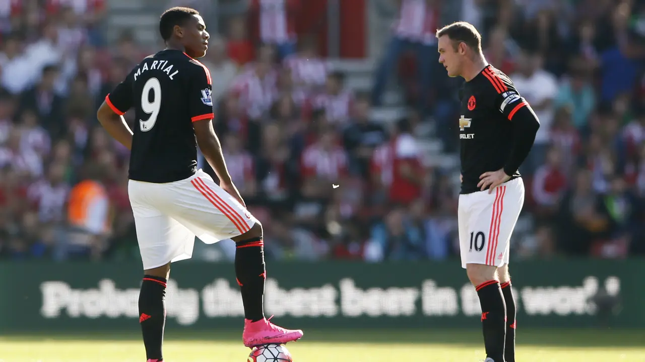Anthony Martial dan Wayne Rooney