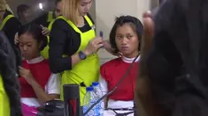 Wajah tegang mewarnai sejumlah personel Paskibraka 2016 saat akan menuju Istana Negara, termasuk pembawa bendera Nilam Sukma Pawening