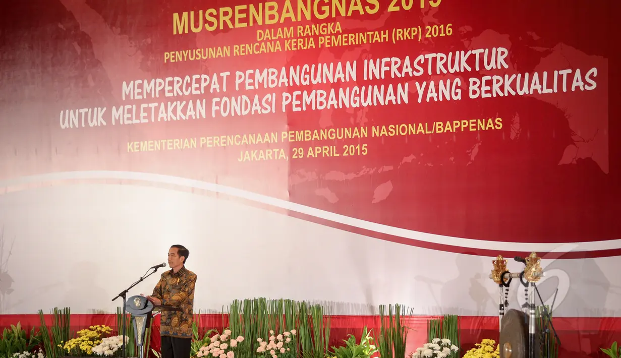 Presiden Joko Widodo memberikan pidato saat pembukaan Musyawarah Perencanaan Pembangunan Nasional (Musrenbangnas) Tahun 2015 di Jakarta, Rabu (29/4/2015). (Liputan6.com/Faizal Fanani)