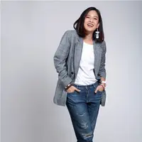 Dian Sastrowardoyo, pemain film Aruna dan Lidahnya. (Fotografer: Bambang E. Ros, Digital Imaging: Muhammad Iqbal Nurfajri /Fimela.com)