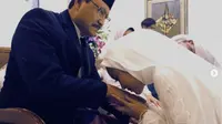 Putri Mensos Gus Ipul Gelar Resepsi Pernikahan Sederhana di Rumah.&nbsp; foto: (dok.Instagram @gusipul_id/https://www.instagram.com/p/DF9epLco4zj/Henry)