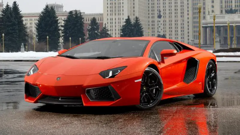 Usung Boding Ringan, Lamborghini Aventador SV Segera Lakoni debut