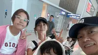 Aktor Korea Lee Beom Soo bersama istri dan anak-anaknya yang kini menetap di Bali. (Instagram @yoonj.lee)