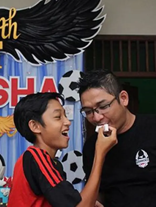 Kel. Pasha Ungu dan Okie Agustina