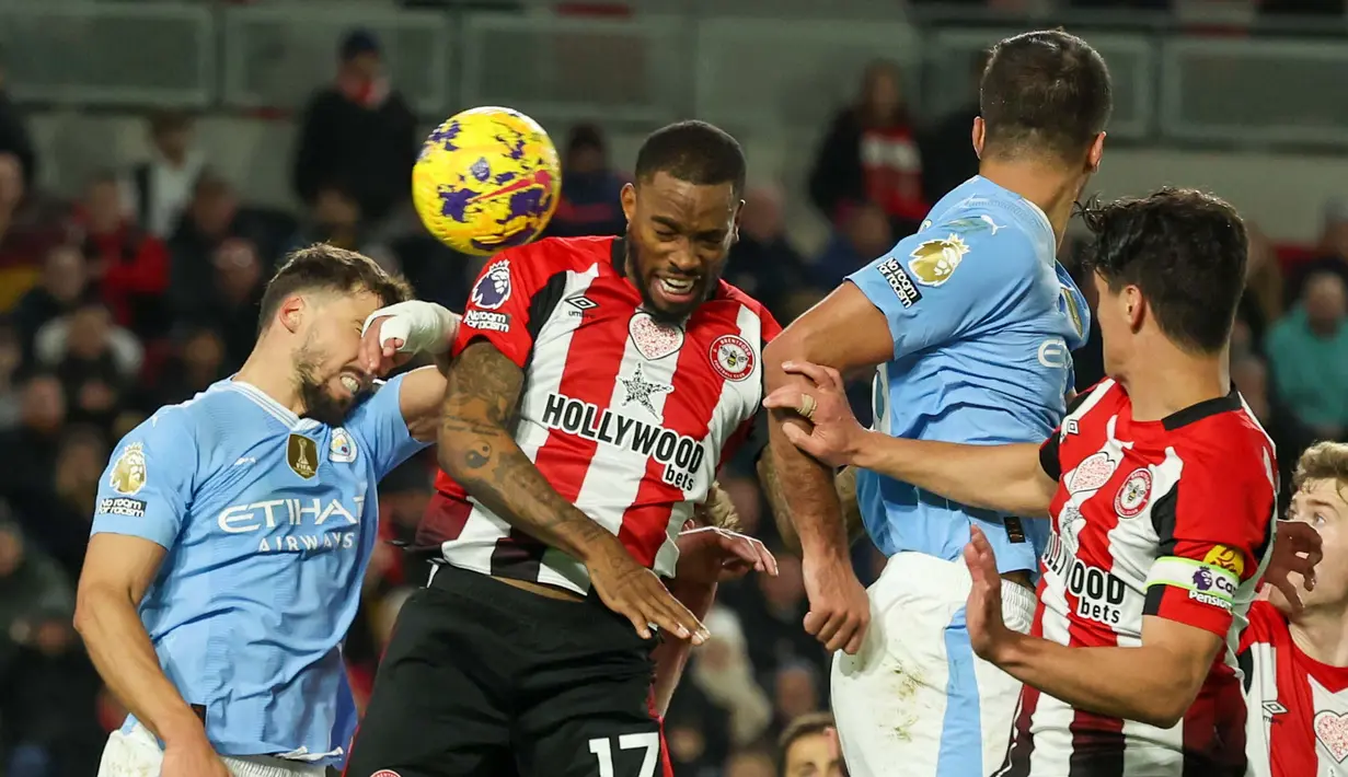 The Citizens tampil dominan sejak menit-menit awal laga. (AP Photo/Ian Walton)