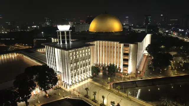 Masjid Istiqlal kini lebih bersinar. (Dok: Signify)