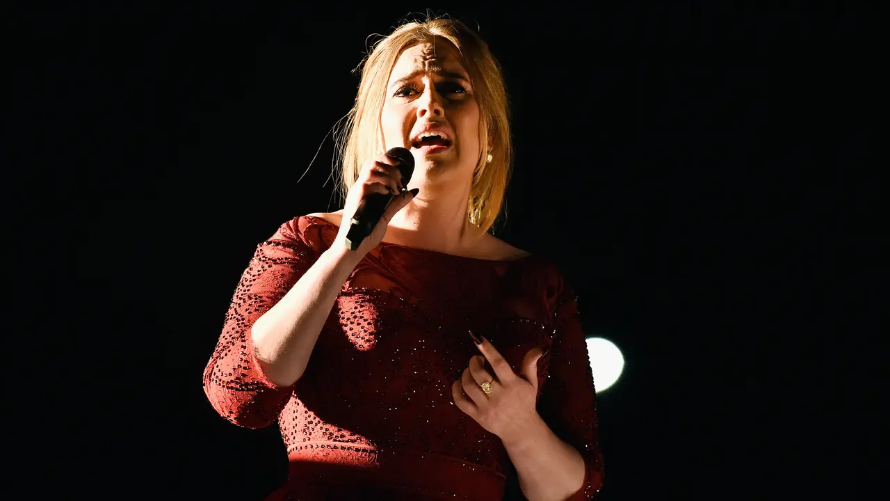 [Bintang] Adele