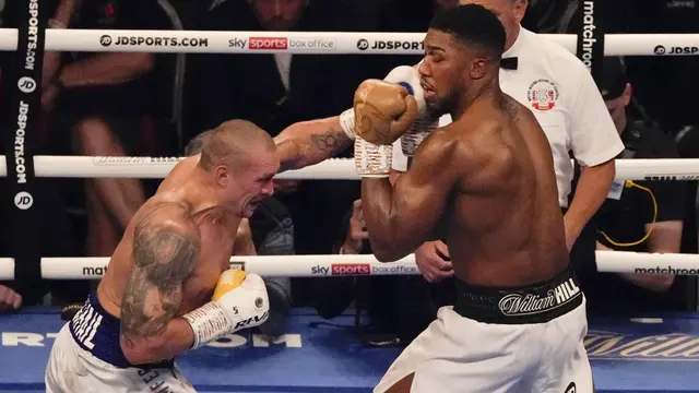 Foto: Hajar Anthony Joshua, Oleksandr Usyk Rebut Gelar Juara Tinju Kelas Berat Dunia