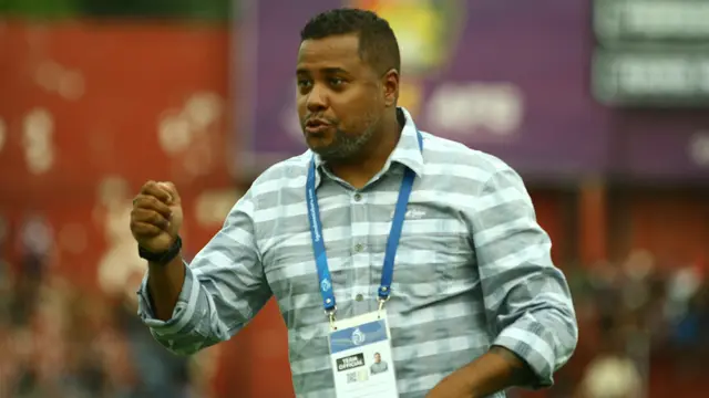 Divaldo Alves, Persik Kediri