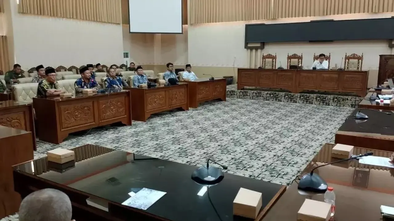 Pengurus MKKS SMK Swasta Banyuwangi keluhkan kekurangan tenaga guru di sekolah swasta imbas rekrutmen PPPK ke DPRD Banyuwangi (Istimewa)