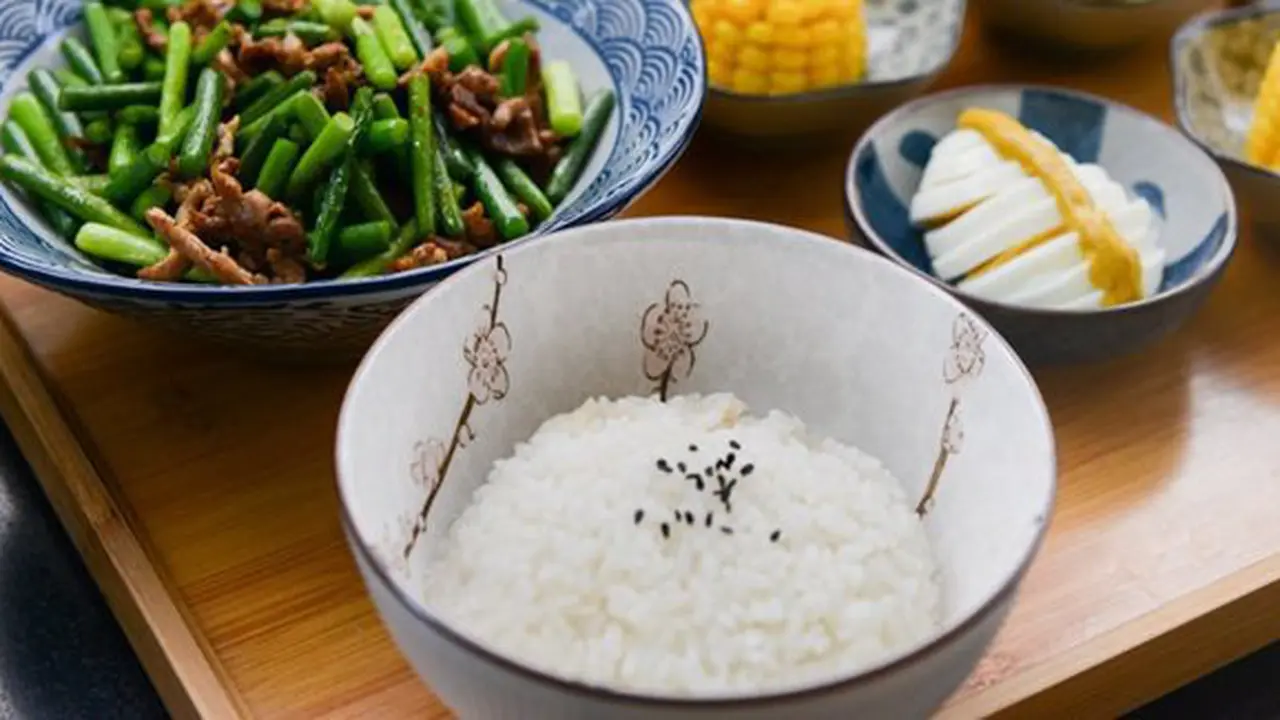 Memasak nasi/copyright Pexels.com