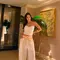 Gaya Summer Ala Nia Ramadhani, Mainkan Scarf Jadi Aksen yang Standout