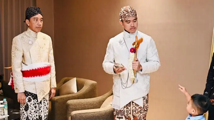 Foto Al Nahyan, Kaesang dan Presiden Joko Widodo