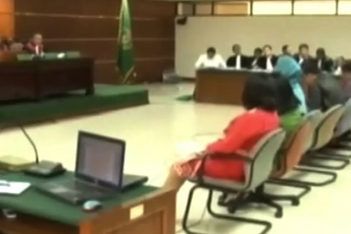 Sidang Anas