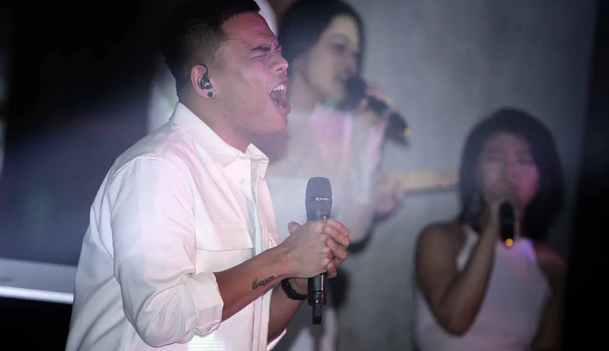 Kini, ia merilis album Expanded. Album yang berisi 6 lagu itu diambil dari album perdana yang diluncurkan pada tahun 2015 silam. Ini merupakan lagu dari album perdana dengan format remixnya. (Deki Prayoga/Bintang.com)