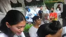 KPU menyatakan pemilih yang sudah terdaftar dalam Daftar Pemilih Tetap (DPT) dapat mengajukan pindah TPS jika berada di tempat yang tidak sesuai dengan alamat KTP. (merdeka.com/Arie Basuki)