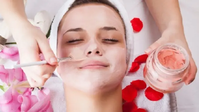 Dapatkan Kulit Bersinar dengan Semangka dan Yogurt, Yuk Dicoba!