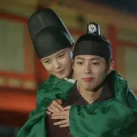 Drama Moonlight Drawn by Clouds atau Love in the Moonlight. foto: Yibada