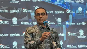 Asing Sudah Jual Saham Rp 74 Triliun, OJK Siapkan Jurus Tarik Kembali