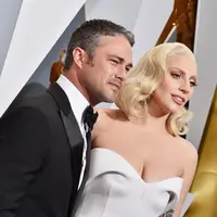 Lady Gaga dan Taylor Kinner (AFP/Bintang.com)