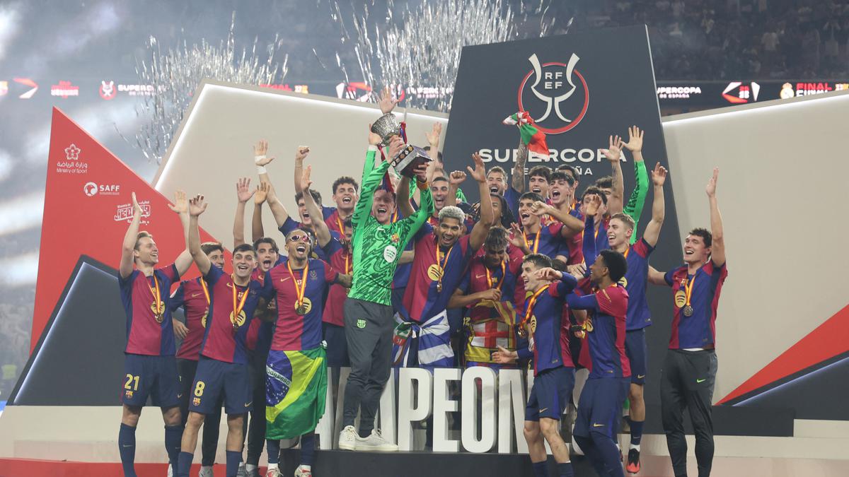 Menang Telak Atas Real Madrid di Final, Barcelona Juara Piala Super Spanyol 2025