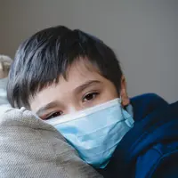 Covid-19 pada anak/copyright shutterstock