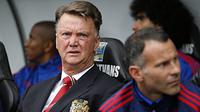 KOMENTAR - Louis van Gaal mengomentari keputusan David De Gea memperpanjang kontrak bersama MU. (Guardian)