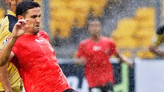 pedro-javier-persija-130121-logo.jpg