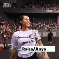 Kalah dari Hesti dan Erika Carlina, pasangan Anya dan Raisa tetap jadi favorit netizen. (YouTube Vindes)