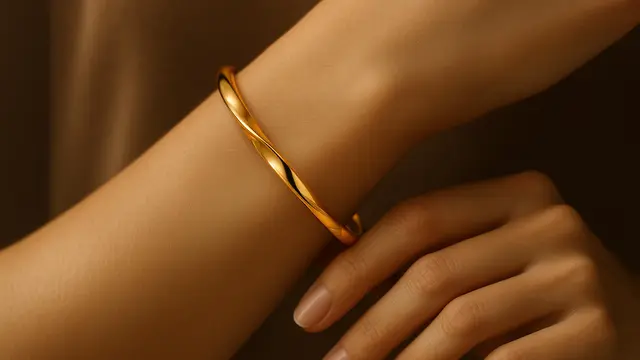 Tren Gelang Emas 24 Karat Desain Minimalis