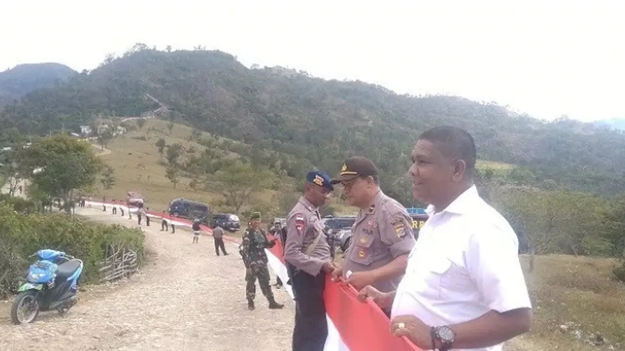 Rekor Dunia Pengibaran Merah Putih