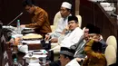 Sejumlah organisasi kemasyarkatan (ormas) hadir dalam Rapat Dengar Pendapat Umum dengan Komisi II DPR di Kompleks Parlemen, Senayan, Jakarta, Kamis (19/10). Rapat melanjutkan pembahasan soal Perppu Nomor 2/2017 tentang Ormas. (Liputan6.com/Johan Tallo)