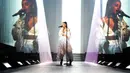 Konser Ariana Grande di Manchester, Inggris jadi salah satu konser yang menguncang dunia. Lantaran konser itu diserang teror bom. (foto: billboard.com)