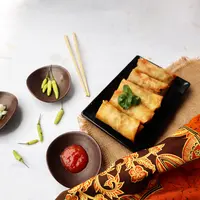 Resep Lumpia Sayur Semarang./Copyright&nbsp;shutterstock.com/g/Faiz+Dila