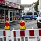 Aparat di lokasi serangan pisau di sebuah festival di Kota Solingen, Jerman Barat. (AP)