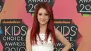 Ariana Grande mulai dikenal kala membintangi salah satu sitkom tv Nickelodeon, Victorious. Disini Grande terpilih memerankan Cat Valentine yang memiliki rambut merah. (sumber: kapanlagi/AFP)