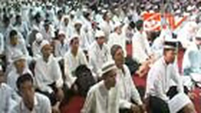 Lewat Tablig, Umat Islam Berharap Timnas Menang
