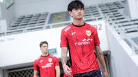 Luke Xavier Keet yang saat ini membela klub kasta kedua Liga Yunani,&nbsp;GS Ilioupolis, mendapat kesempatan mengikuti&nbsp;pemusatan latihan Timnas Indonesia U-22 jelang SEA Games 2025 Thailand di Stadion Madya, Jakarta Pusat, Selasa (11/11/2025). (Bola.com/Bagaskara Lazuardi)