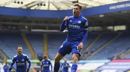 The Foxes berhasil  membuka skor di pertandingan ini melalui sepakan Harvey Barnes yang menyelesaikan umpan James Maddison. (Foto: AP/Pool/Michael Regan)