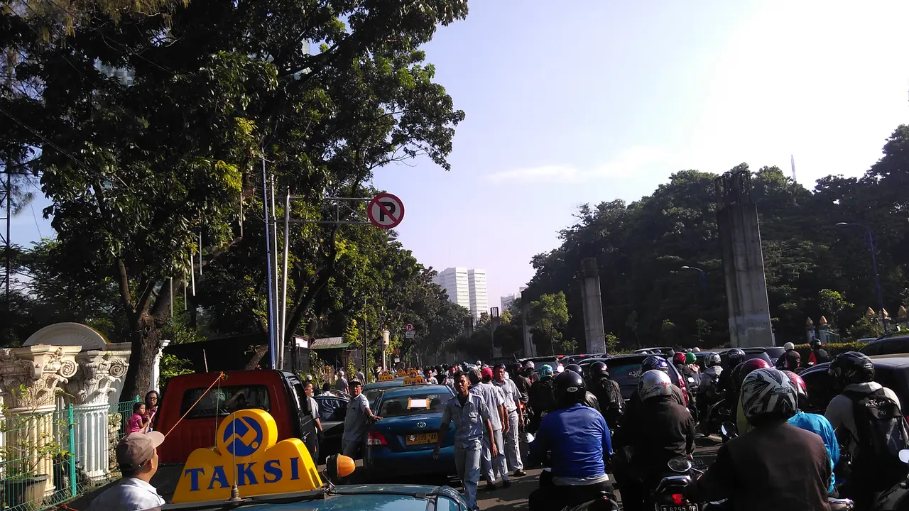 Demo Sopir Taksi